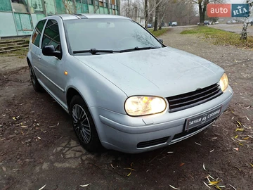 Авто Volkswagen Golf 1999 № 8268095