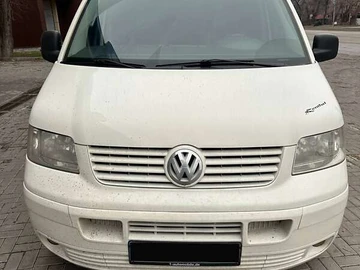 Авто Volkswagen Transporter 2009 № 8268401