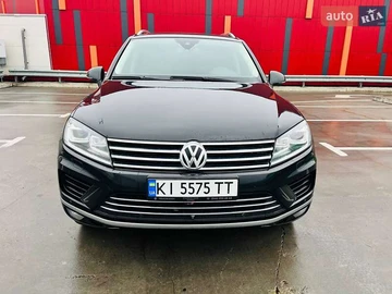 Авто Volkswagen Touareg 2015 № 8268537
