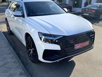 Авто Audi Q8 2023 № 8268659