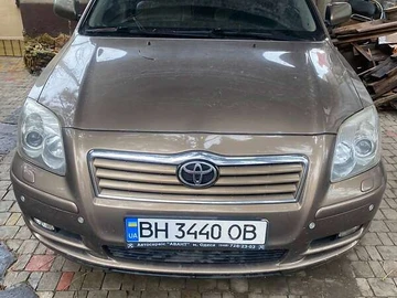 Авто Toyota Avensis 2003 № 8268700