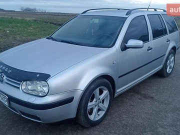 Авто Volkswagen Golf 2002 № 8268702