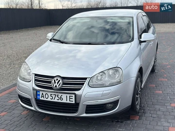 Авто Volkswagen Jetta 2010 № 8268932