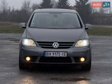 Авто Volkswagen Golf Plus 2007 № 8268936