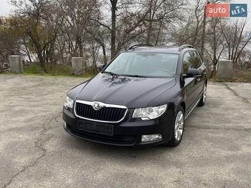 Авто Skoda Superb 2012 № 8268964