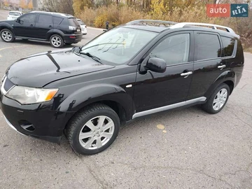 Авто Mitsubishi Outlander Xl 2007 № 8269000