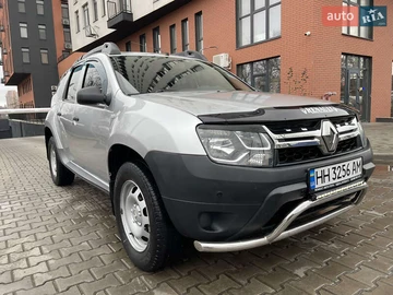 Авто Renault Duster 2015 № 8269008