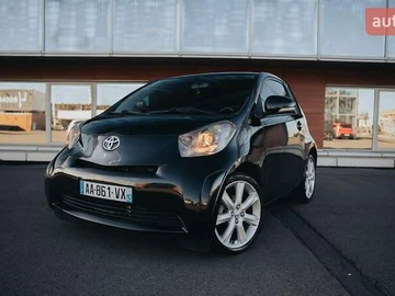 Авто Toyota Iq 2009 № 8269504
