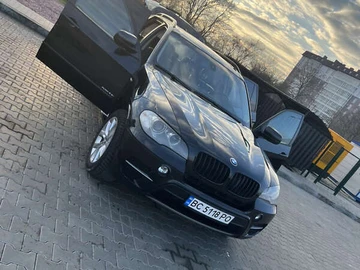 Авто BMW X5 2012 № 8270100