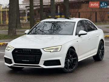Авто Audi A4 2017 № 8270161