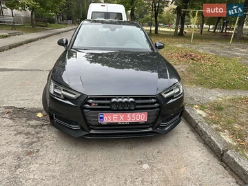 Авто Audi A4 2018 № 8270337