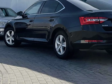 Авто Skoda Superb 2019 № 8270402
