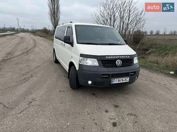 Авто Volkswagen Transporter 2006 № 8270414