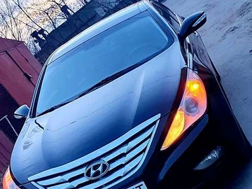 Авто Hyundai Sonata 2011 № 8270435