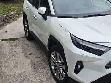 Авто Toyota Rav4 2022 № 8270449