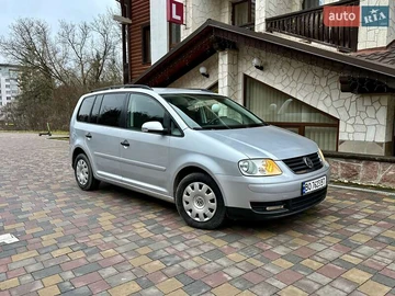 Авто Volkswagen Touran 2006 № 8270687