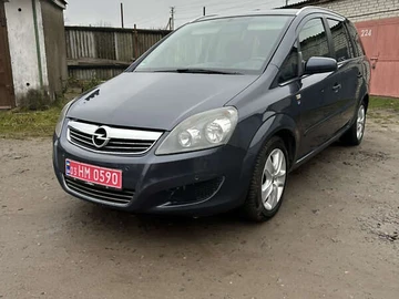 Авто Opel Zafira 2010 № 8271036