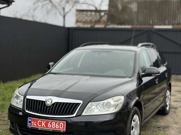 Авто Skoda Octavia 2009 № 8271041