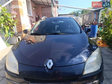 Авто Renault Megane 2010 № 8271049