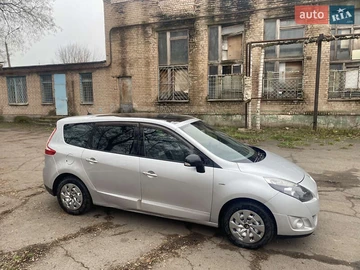 Авто Renault Grand Scenic 2011 № 8271064