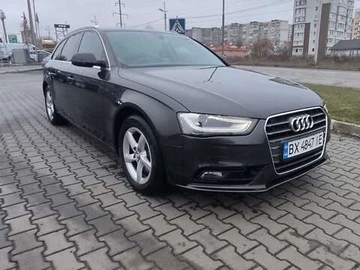 Авто Audi A4 2013 № 8271098