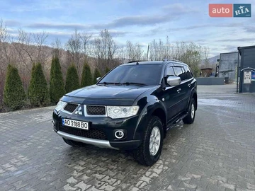 Авто Mitsubishi Pajero Sport 2010 № 8271101