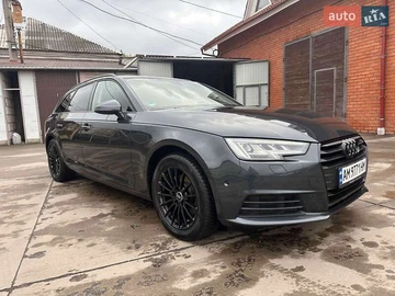 Авто Audi A4 2017 № 8271221