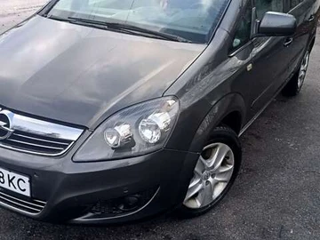 Авто Opel Zafira 2011 № 8271715