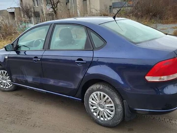 Авто Volkswagen Polo 2011 № 8272295