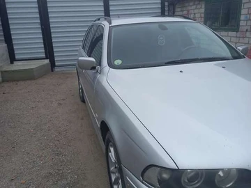 Авто BMW 5 Series 2003 № 8272301