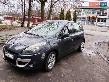 Авто Renault Scenic 2010 № 8272498