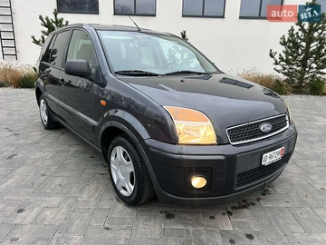 Авто Ford Fusion 2009 № 8272500