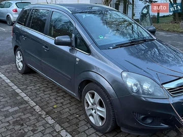 Авто Opel Zafira 2010 № 8272583