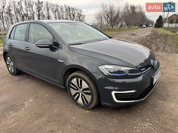 Авто Volkswagen E-Golf 2020 № 8272944