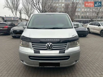 Авто Volkswagen Transporter 2008 № 8273153