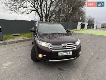 Авто Toyota Highlander 2011 № 8273315