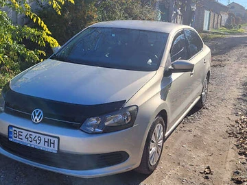 Авто Volkswagen Polo 2013 № 8273361