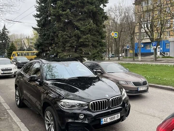 Авто BMW X6 2018 № 8273386