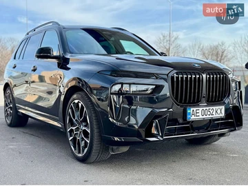 Авто BMW X7 2023 № 8273586