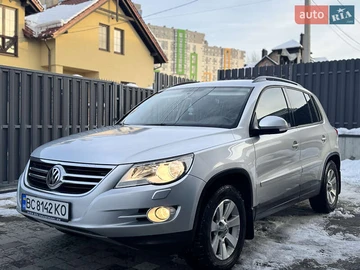 Авто Volkswagen Tiguan 2010 № 8273774
