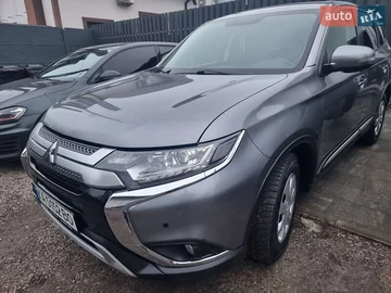 Авто Mitsubishi Outlander 2020 № 8273840