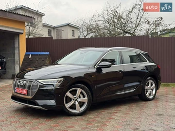 Авто Audi E-Tron 2022 № 8273890