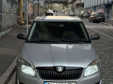 Авто Skoda Fabia 2011 № 8273933