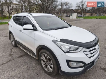 Авто Hyundai Santa Fe 2014 № 8274119