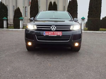 Авто Volkswagen Touareg 2014 № 8274135