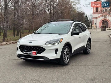 Авто Ford Escape 2019 № 8274137