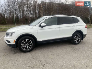 Авто Volkswagen Tiguan 2019 № 8274146