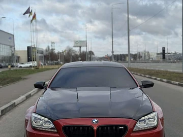 Авто BMW M6 2013 № 8274212