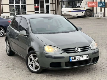 Авто Volkswagen Golf 2004 № 8274251