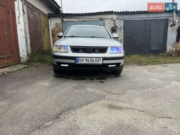 Авто Volkswagen Passat 2000 № 8274254